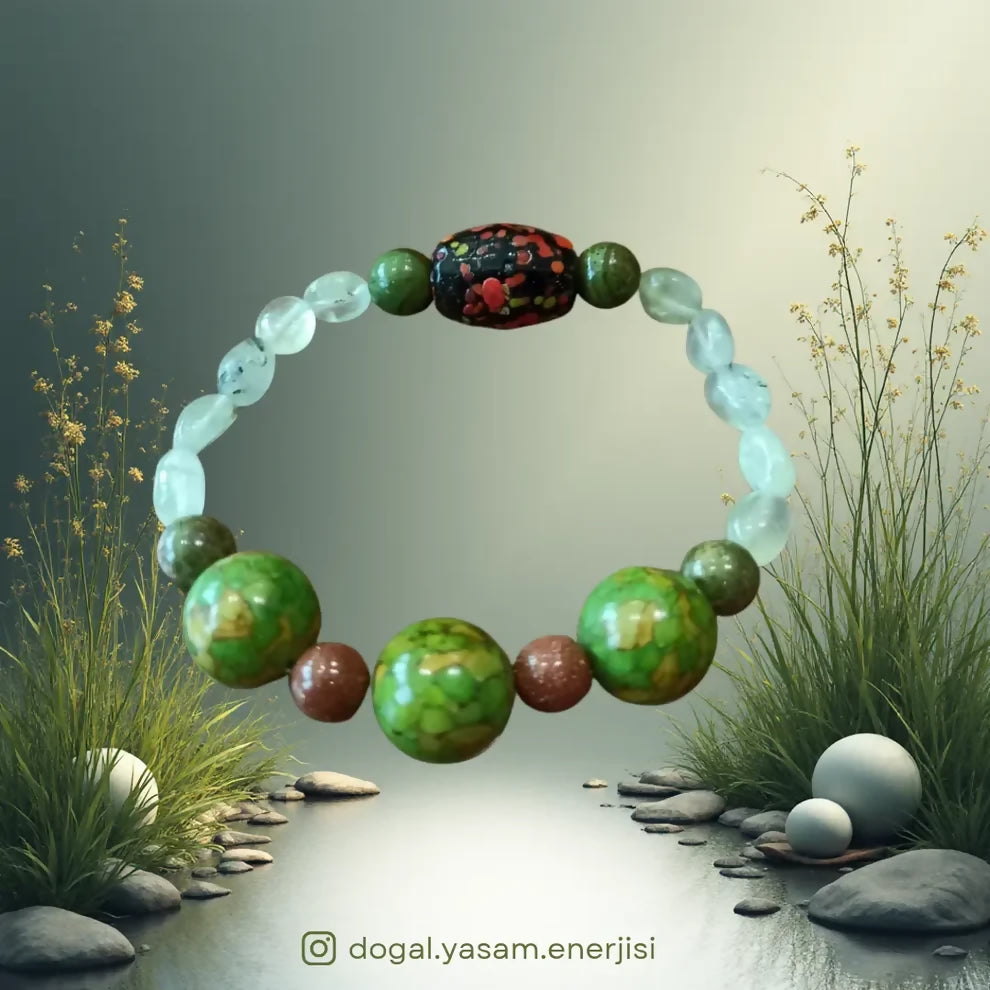 💚 Yeşil Kuvars Doğal Taş Bileklik – Kalp Ferahlığı ve Ruh Dinginliği İçin El Yapımı Özel Tasarım